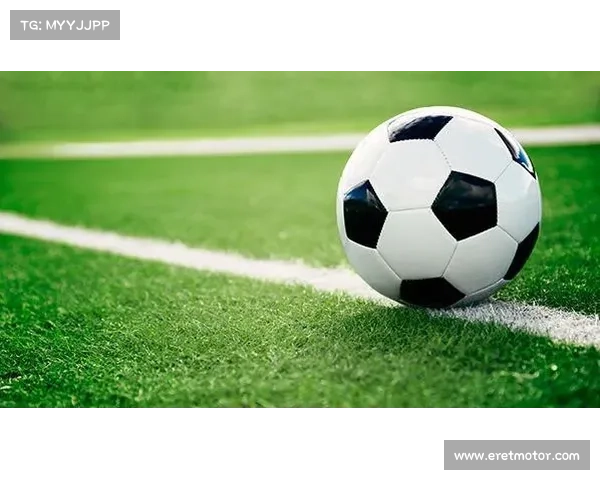 奥林匹亚科斯如何通过战术创新和战略布局稳居希腊足球联赛霸主地位